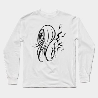 girl in flames Long Sleeve T-Shirt